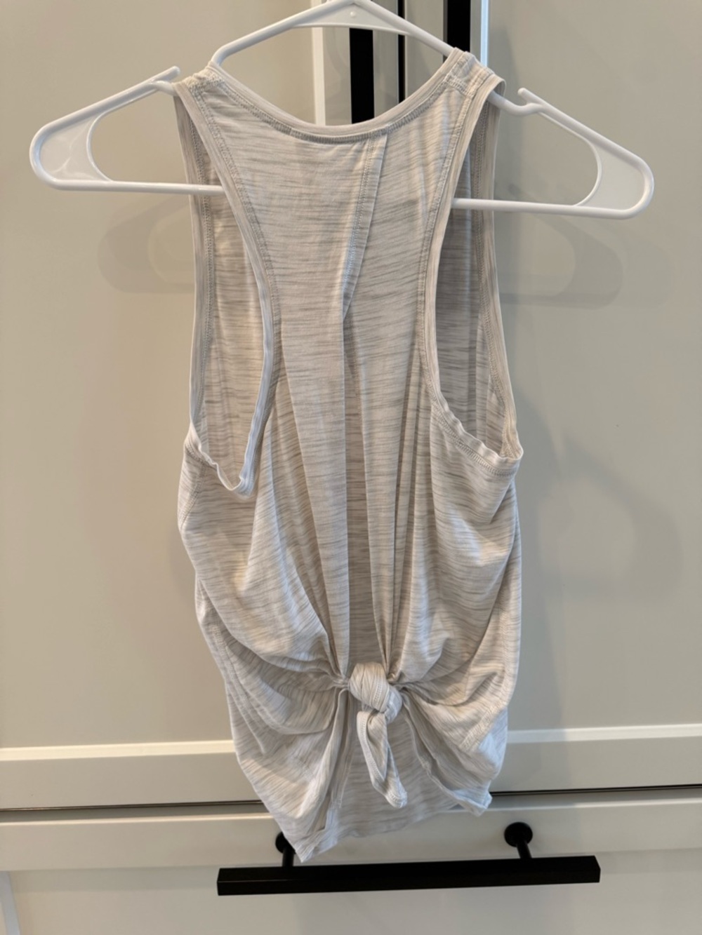 lululemon athletica Heathered Light Gray Tie-Back Tank Top - Women